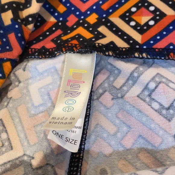 Leggings by LuLaRoe - Picture 3 of 3